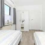 Stern شقة